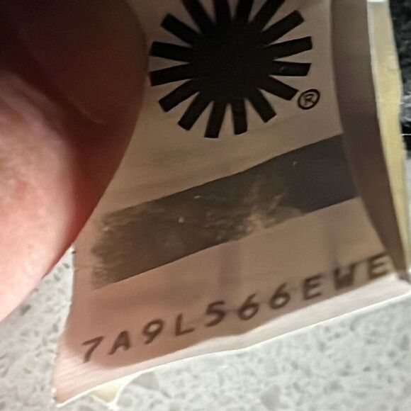 UGG Union Chukka Black EUC Men’s 12 - Picture 7 of 8